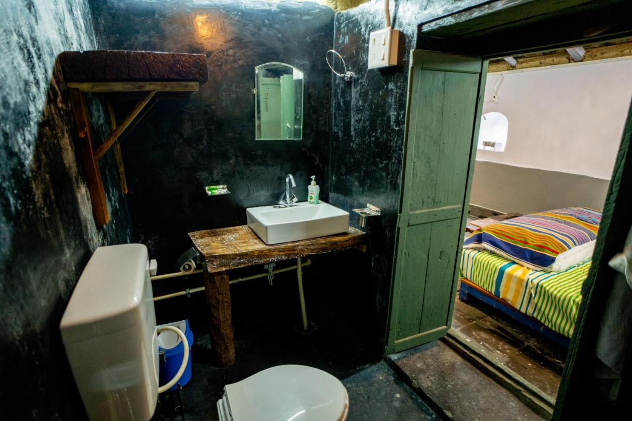 The Olive Hut Villa Bīr Kültér fotó